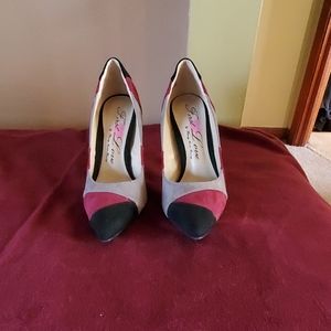Womens shoes